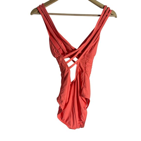 La Blanca Coral Reef Pink Island Goddess Cross-Back One Piece V-Neck Swimsuit 2 - Picture 8 of 10